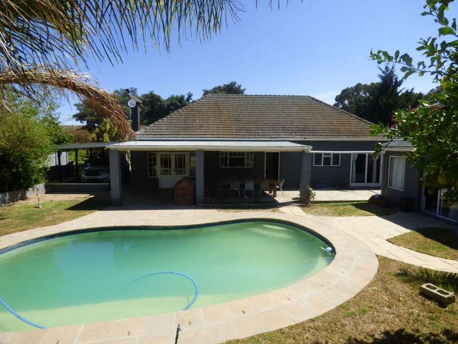 4 Bedroom Property for Sale in Darling Western Cape